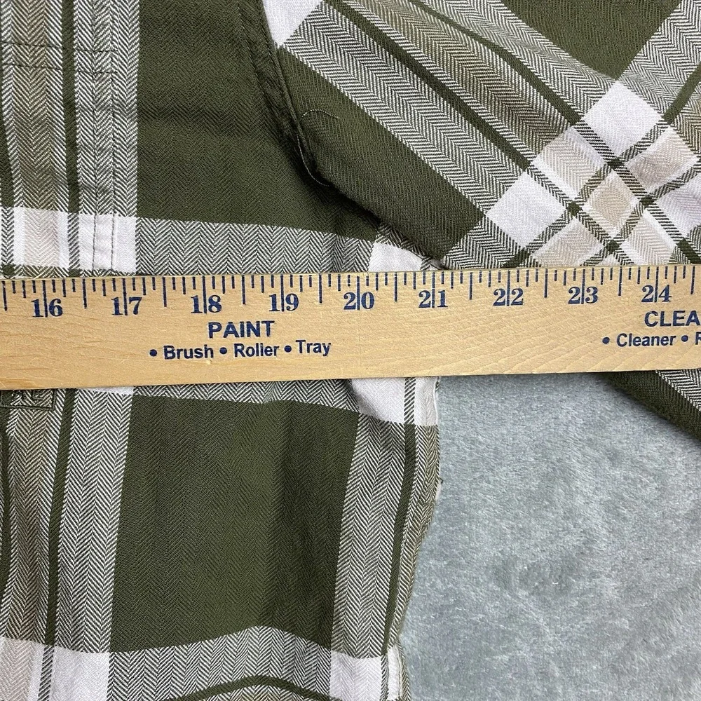 American Eagle Mens Large Green Plaid Long Sleeve Button Front Shirt